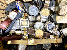Lote Mixto 70+ Relojes y Piezas Piezas Rotas Usado Tal cual PARA REPUESTOS segunda mano  Embacar hacia Mexico