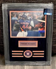 Foto autografada assinada à mão 8x10 de Yordan Alvarez emoldurada Houston Astros HA CERTIFICADO DE AUTENTICIDADE comprar usado  Enviando para Brazil