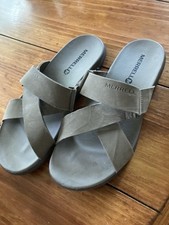 Merrell around town for sale  Glen Carbon