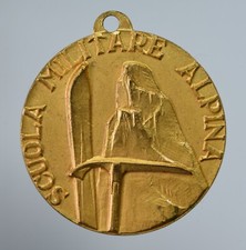 Medaglia sportiva scuola usato  Monte di Procida