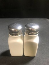 Shakers de sal e pimenta branca~ Decoração de mesa de jantar~Acessórios modernos de cozinha de vidro comprar usado  Enviando para Brazil