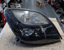 7701047600 proiettore renault usato  Italia
