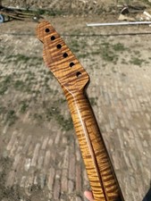 Collo chitarra 22frets usato  Spedire a Italy