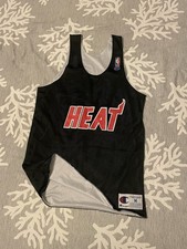 Nba miami heat usato Nba miami heat usato  Bologna