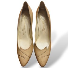 Caressa classic leather for sale  North Ridgeville