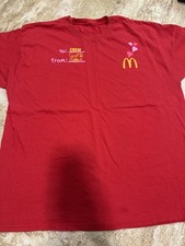 Camiseta vermelha McDonald’s Cardi B Offset 2023 funcionário tamanho XL música rap Chk medidas, usado comprar usado  Enviando para Brazil