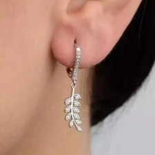 Brinco de folha pendurada/gota de diamante simulado corte redondo folheado a ouro branco 14k comprar usado  Enviando para Brazil