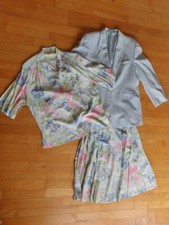 3er set kostüm gebraucht kaufen 3er set kostüm gebraucht kaufen  Nürnberg