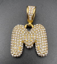 Pingente de hip hop banhado a ouro amarelo M bolha de aço inoxidável gelado inicial CZ APARÊNCIA comprar usado  Enviando para Brazil