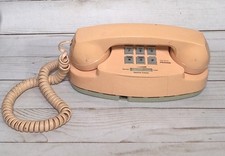 Vintage AT&T Signature Princesa Telefone de Mesa Mostrador Botão Rosa Pêssego Anos 80’ comprar usado  Enviando para Brazil