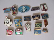 Lot pins épinglette d'occasion Lot pins épinglette d'occasion  Nîmes