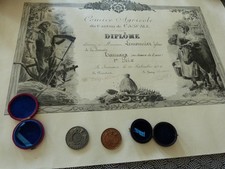 Bel ensemble diplôme d'occasion  Louveciennes