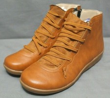 Fashion footwear womens for sale  Saint Cloud