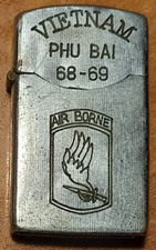 Vietnam lighter 1968 usato  Biella