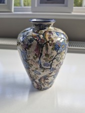 Beautiful vase 6.5inches for sale  BISHOP'S STORTFORD