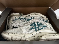 Balenciaga runner bianche usato  Genova