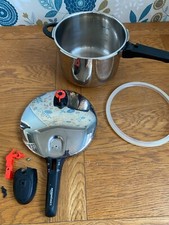 Amazon pressure cooker for sale  LIVERPOOL