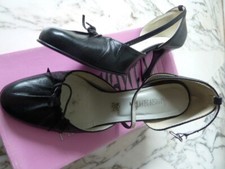 Scarpe pelle amaranta usato  Genova