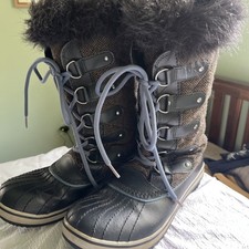 Sorel tofino 8.5 for sale  Redford