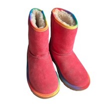 Ugg boots classic for sale  Beacon