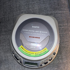 Sanyo portable player for sale  CARDIFF