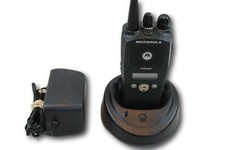 Teclado Motorola PR400 UHF 438-470 MHz Ltd 32 canais 4W LTR entroncamento CP200 comprar usado  Enviando para Brazil