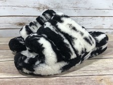 Ugg fluff yeah for sale  Chicopee