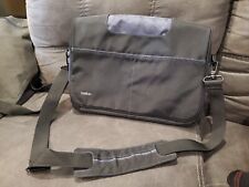 Bolsa para laptop Belkin praticamente nova em folha! comprar usado  Enviando para Brazil