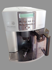 Neu gewartet delonghi gebraucht kaufen  Ebersbach-Musbach