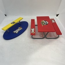 Usado, Tech Deck x Tony Hawk Banco de Mesa de Piquenique Fingerboard Vintage Skatepark Adereços 2 peças comprar usado  Enviando para Brazil