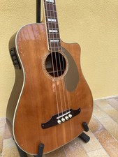 Fender kingman basso usato Fender kingman basso usato  Sanremo