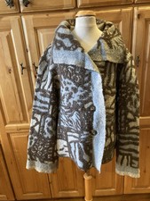 Amazing art wear for sale  Geneva