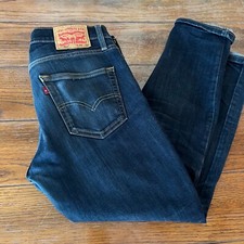 Pre owned and d'occasion  Expédié en Belgium