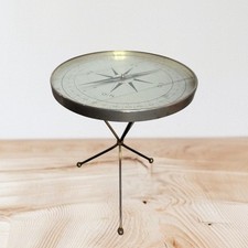 Table basse boussole d'occasion  Neuville-Saint-Rémy