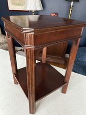 Mahogany end table for sale  West Haven