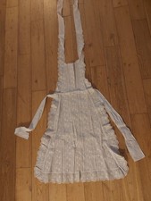 Ancien tablier brodé d'occasion  Gueux