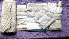 Lot dentelles blanches d'occasion  Cesson