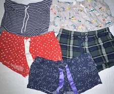 Women 5pc clothing for sale  Westland