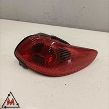 Fanale posteriore destro usato  Italia