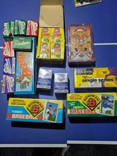 Juegos de tarjetas deportivas - y cajas de baloncesto con paquetes segunda mano  Embacar hacia Mexico