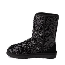 Ugg women classic for sale  Rockwell