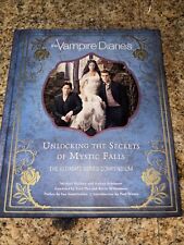 The Vampire Diaries: Unlocking the Secrets of Mystic Falls 2017 Hardcover RARE comprar usado  Enviando para Brazil