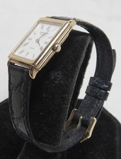 HTF Swiss Raymond Weil Geneve ouro 18K eletroplaca 5774 romano # relógio tanque funciona, usado comprar usado HTF Swiss Raymond Weil Geneve ouro 18K eletroplaca 5774 romano # relógio tanque funciona, usado comprar usado  Enviando para Brazil