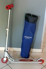 Trottinette alu burg d'occasion  Marcq-en-Barœul