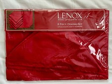 Lenox 8 peças Conjunto de tapete e guardanapo de mesa para jantar azevinho vermelho damasco, usado comprar usado Lenox 8 peças Conjunto de tapete e guardanapo de mesa para jantar azevinho vermelho damasco, usado comprar usado  Enviando para Brazil