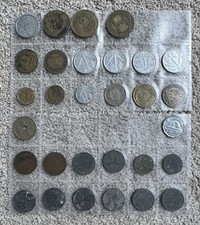 Coleção de 30 moedas estrangeiras em carteira de plástico principalmente francos franceses comprar usado  Enviando para Brazil