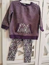 Ensemble sweat shirt d'occasion Ensemble sweat shirt d'occasion  Laruscade