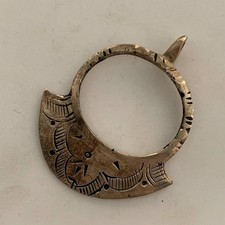 Amuleto antigo marroquino feito à mão berbere comprar usado Amuleto antigo marroquino feito à mão berbere comprar usado  Enviando para Brazil