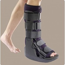 Tutore walker thuasne usato Tutore walker thuasne usato  Roma