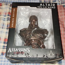 Busto altair assassin usato  Limbiate